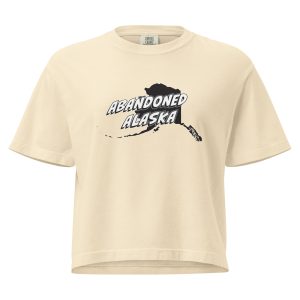 Abandoned Alaska 1 (Women’s heavyweight boxy tee)