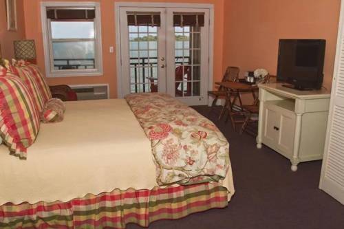 Apalachicola River Inn