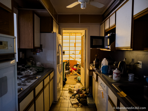 Abandoned Time Capsule House in Florida