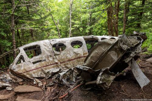 Browning Knob Plane Wreck at Waterrock Knob Trail.
