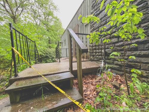 Crabtree Falls Visitor Center