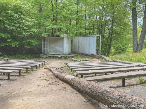 Crabtree Falls Visitor Center