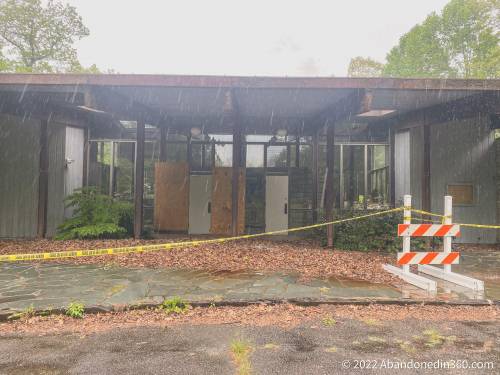 Crabtree Falls Visitor Center