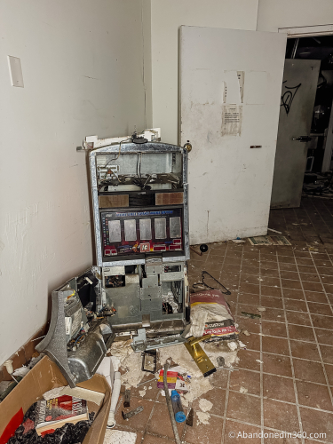 Cristal Palace Resort Assisted Living Facility