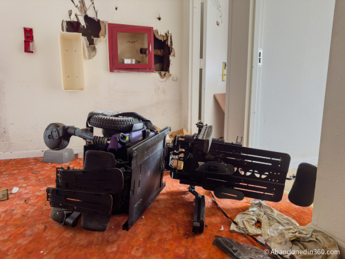 Cristal Palace Resort Assisted Living Facility