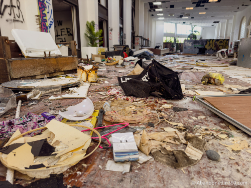 Cristal Palace Resort Assisted Living Facility