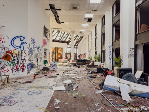 Cristal Palace Resort Assisted Living Facility