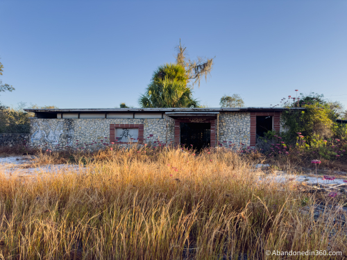 Tom Gaskins Cypress Knee Museum