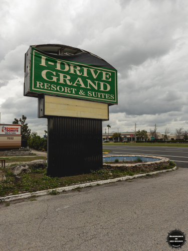 I-Drive Grand Resort and Suites