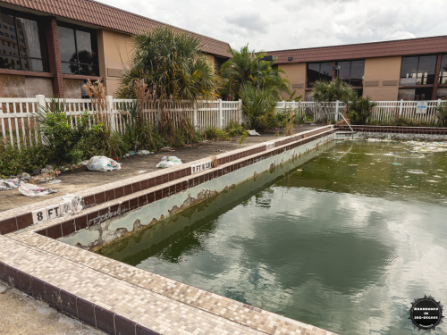 I-Drive Grand Resort and Suites