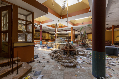 Abandoned Orlando Sun Resort and Convention Center