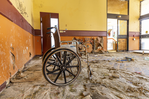 Abandoned Orlando Sun Resort and Convention Center