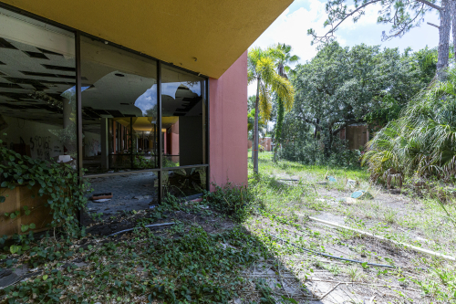 Abandoned Orlando Sun Resort and Convention Center