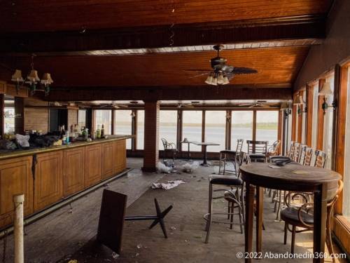Abandoned Roseate Spoonbill Lounge in Florida