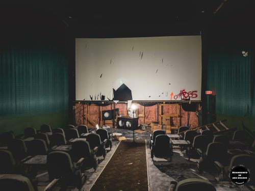 Roxy Cinema and Grill