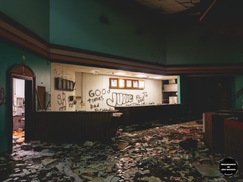 Roxy Cinema and Grill