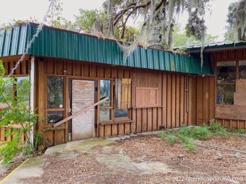 The abandoned Royal Oak Resort and Golf Club in Florida