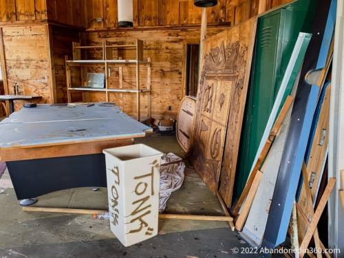 The abandoned Royal Oak Resort and Golf Club in Florida