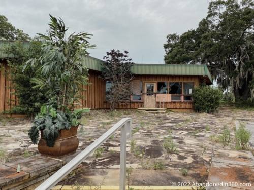 The abandoned Royal Oak Resort and Golf Club in Florida