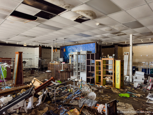 Abandoned Swim Mart Outlet Store