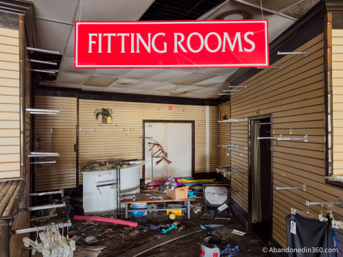 Abandoned Swim Mart Outlet Store