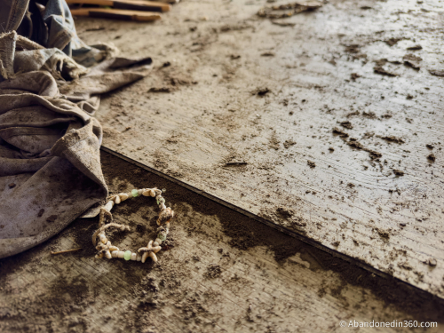 Butterfly Beach Outlet Store