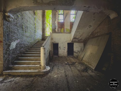 Annie Lytle School aka School no. 4