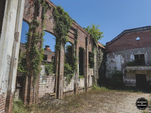 Annie Lytle School aka School no. 4