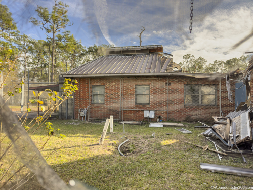 Seguin Unit Building