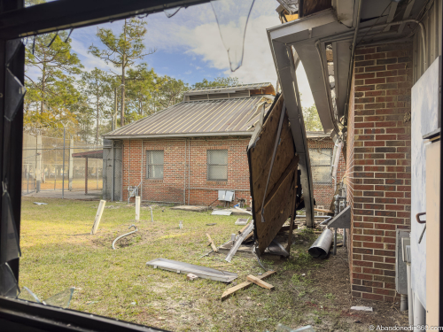 Seguin Unit Building