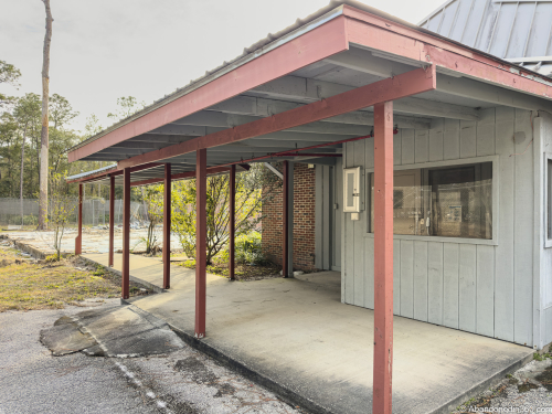 Seguin Unit Building